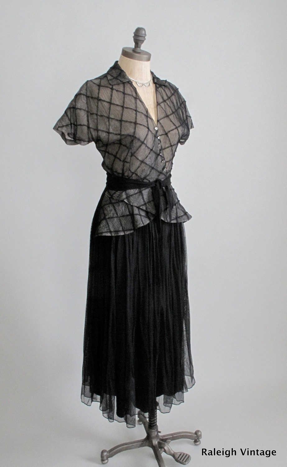 Vintage 1940s Dress : 40s Party Evening Dress