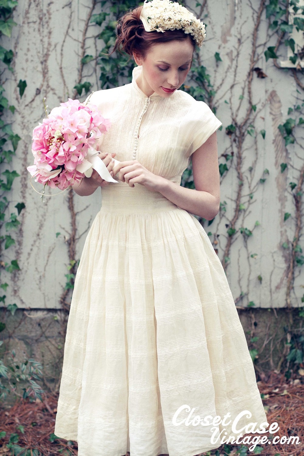50s Rhinestone Cream Velvet Trimmed Flower Netted Bridal Hat