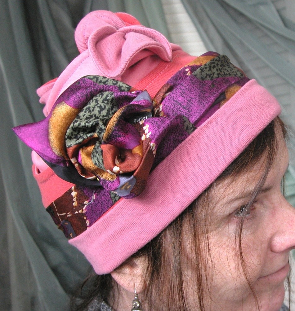 Pretty 'N' Pink Cloche - (Celeste)