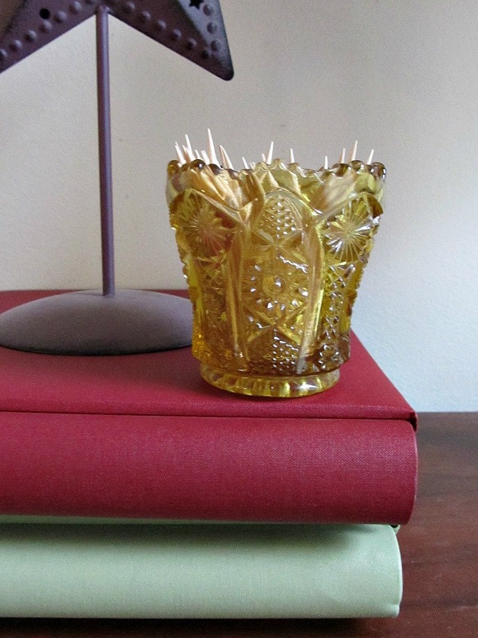 Amber Toothpick Holder