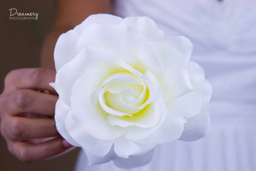 Elegant Grand Gardenia Hair Clip
