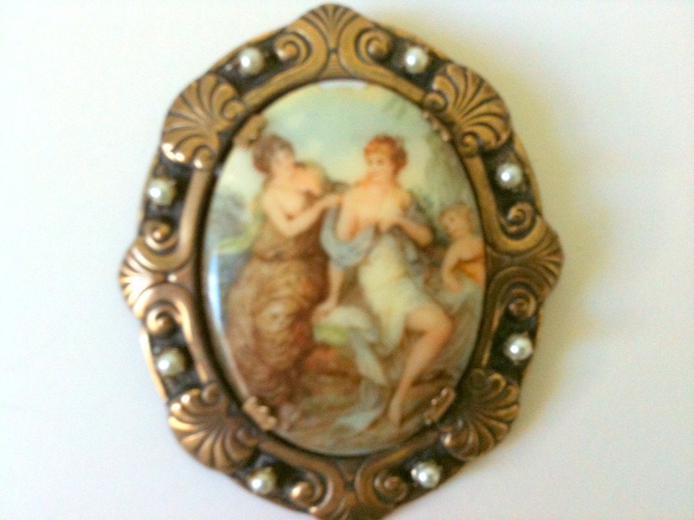 SALE: Vintage  1920's/1930's Victorian Transfer Painted Brooch