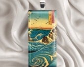 Ocean Waves - Glass Tile Pendant (AADC2)