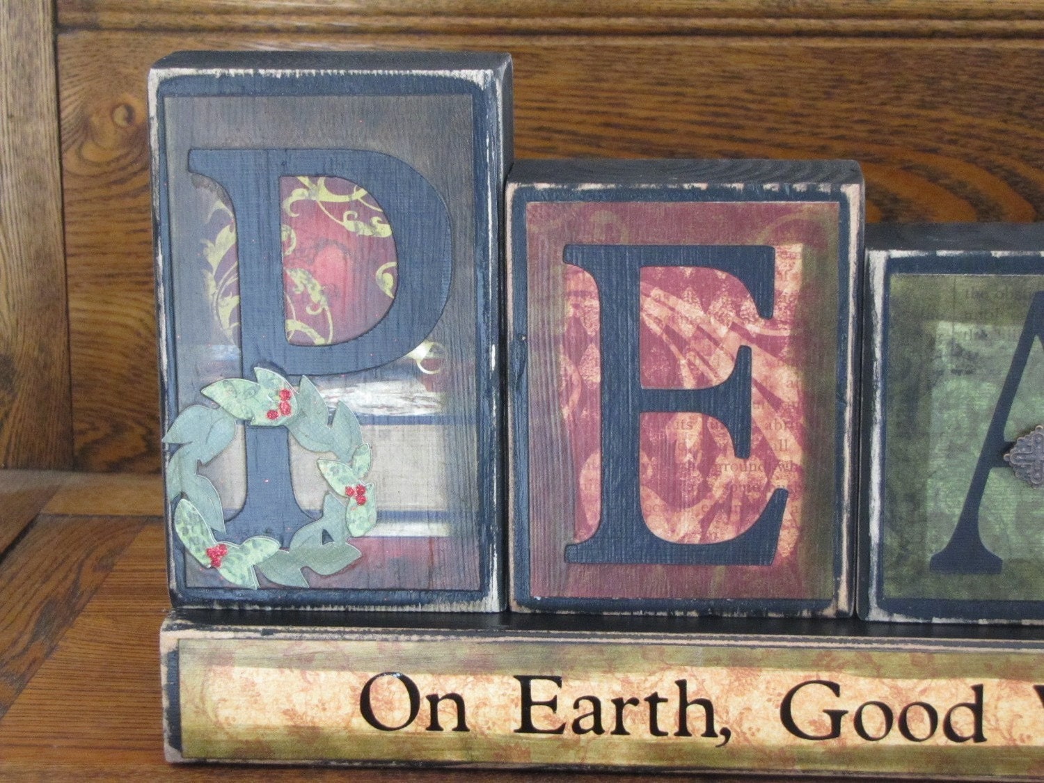 Peace On Earth, Good Will Toward Men Religious Christmas Sign Decor