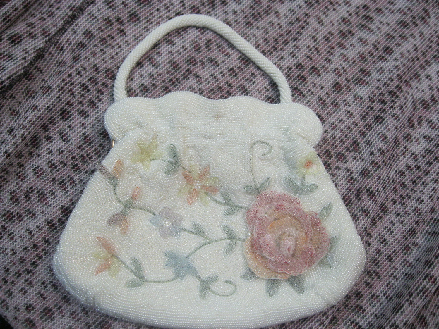 Vintage Beaded off white  embroided with beaded pink rose  purse