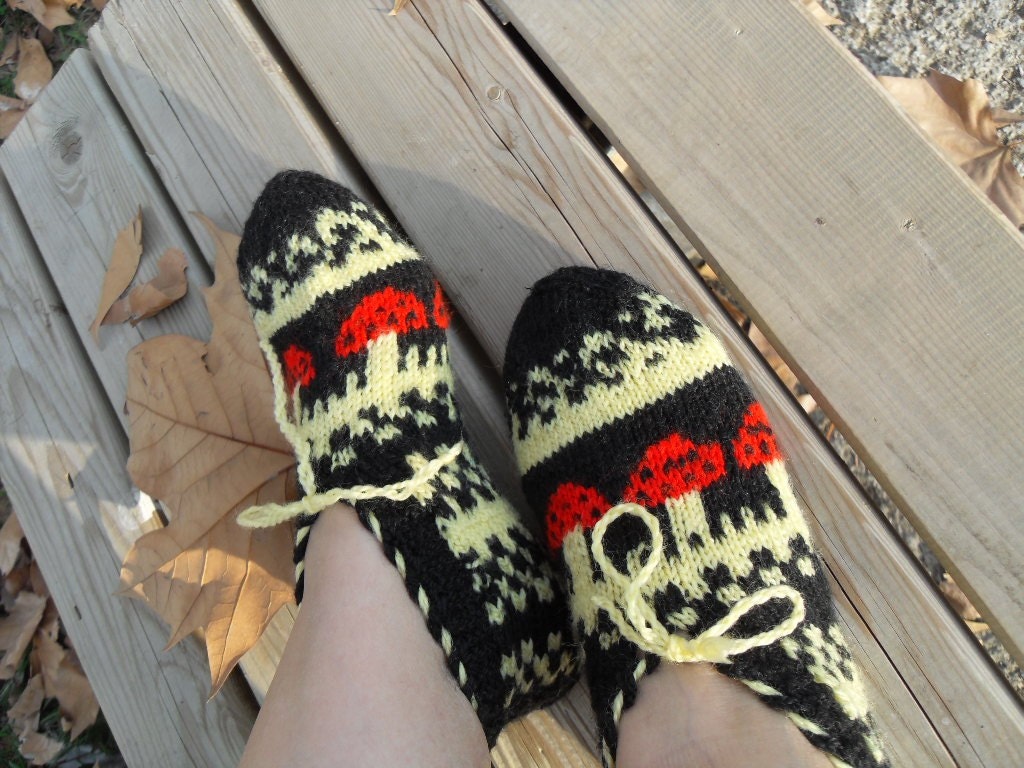 Hand Knitted Turkish Home Slippers Red Ruby Mushrooms on Black Gift For Her TeamT