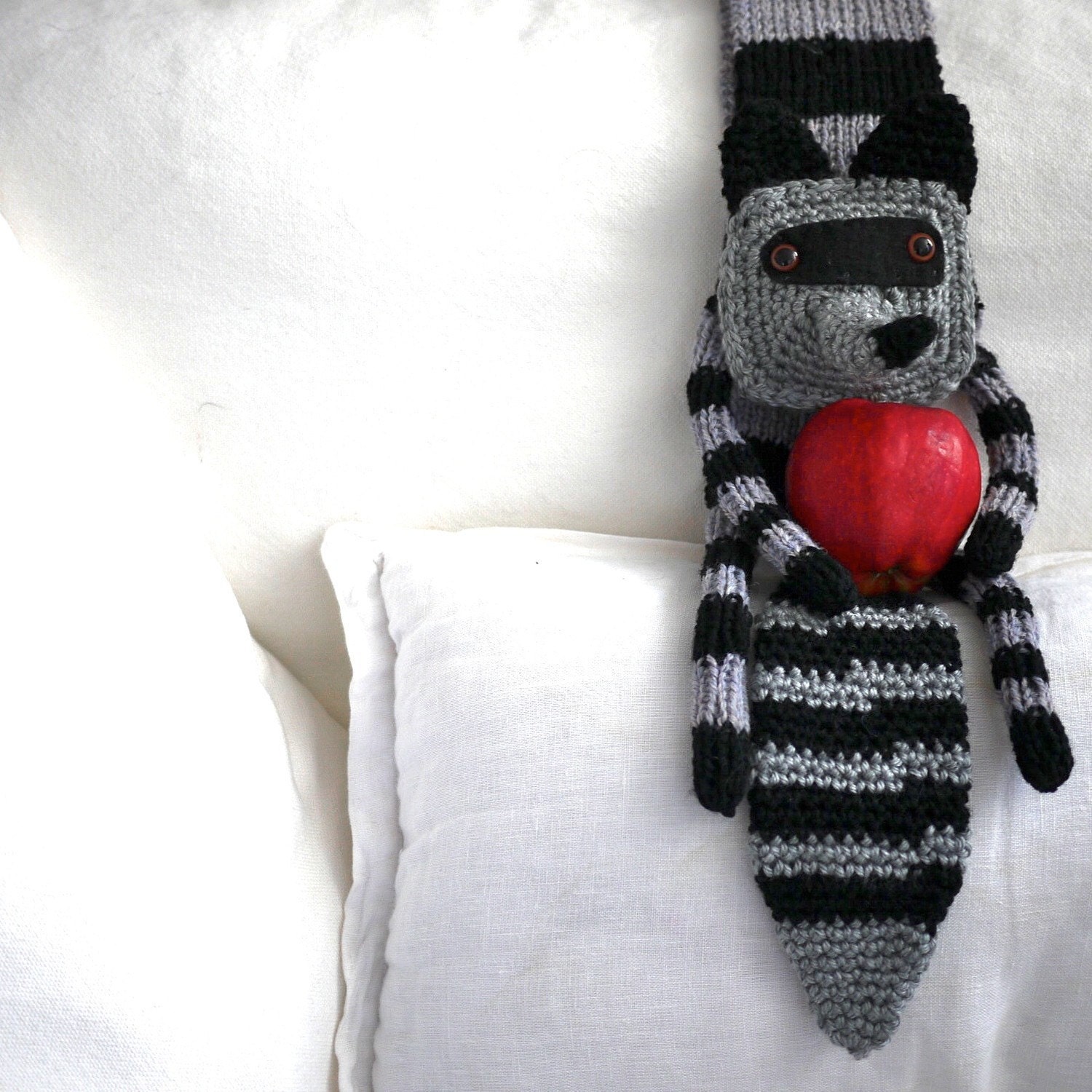Rocky Raccoon scarf - M A D E - T O - O R D E R -