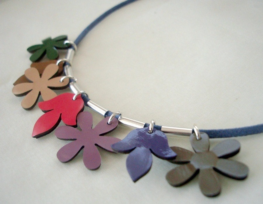 Summer Necklace with Patent Leather Flowers and Silver Tubes