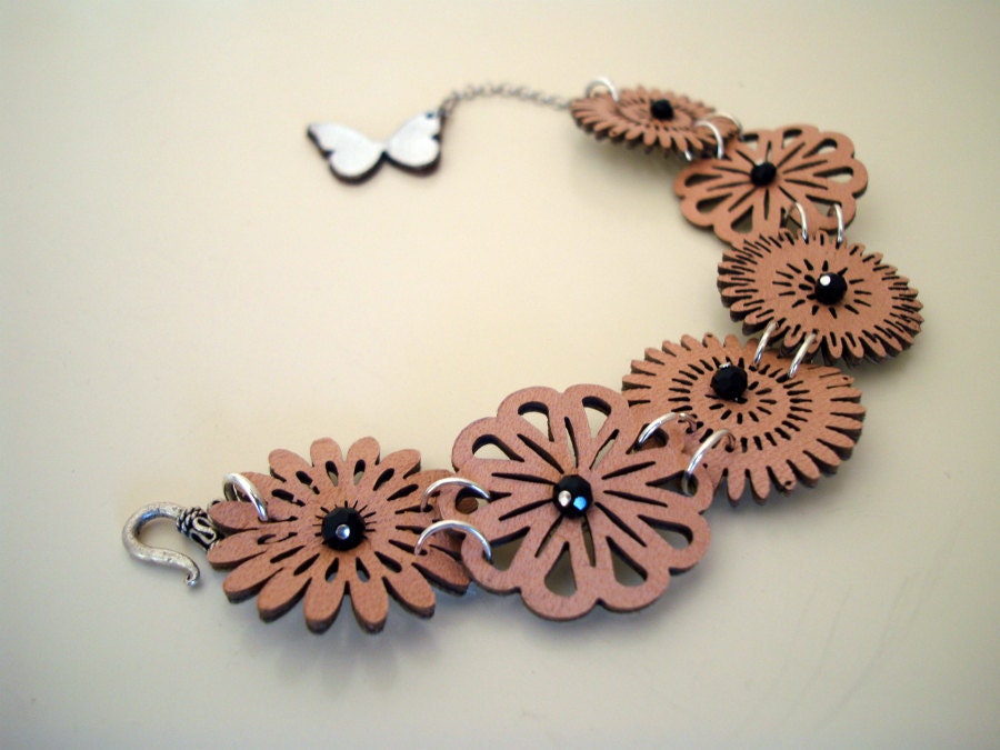 Nude Leather Flower Bracelet