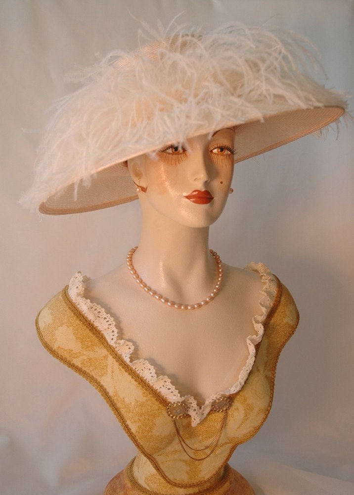 Kentucky Derby Ladies Straw Hat, Pale Peach