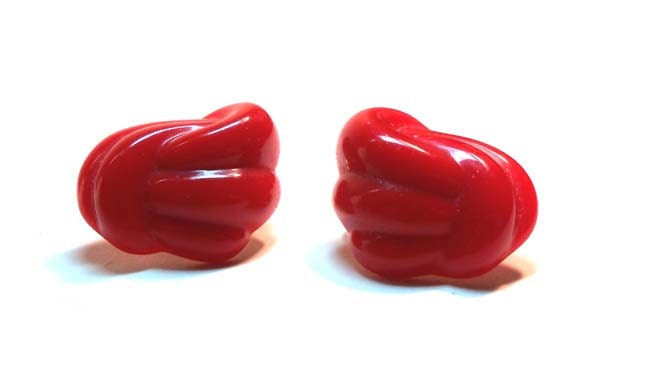 Vintage 1940s Fire Engine Red Bakelite Clip On Love Knot Earrings