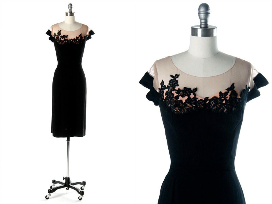 Vintage 1950s Dress . Black Rayon Crepe . Peggy Hunt . Illusion Bodice . Black Lace . M/L . 1471