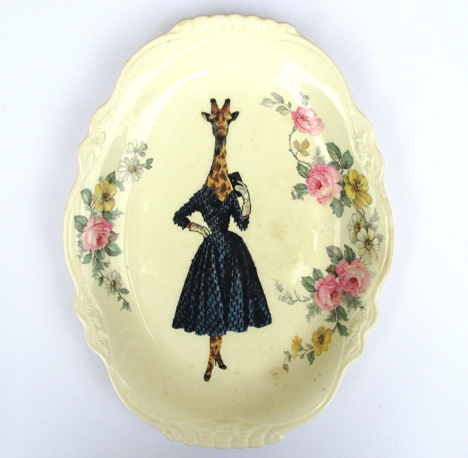 SALE - Lucinda the Giraffe - Altered Vintage Plate
