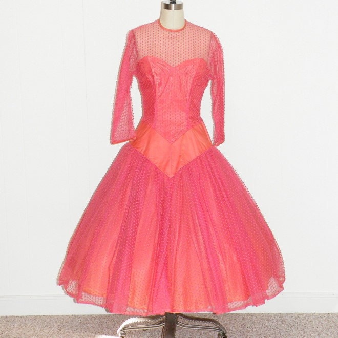 Vintage 1950s Party Dress, Pink Strapless 50s Prom Dress, Full Skirted Sweetheart Illusion Cocktail Dress