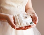 Weddings Ring Pillow. Ivory Cotton with Silk, Vintage Button and Peach Ribbon. Handmade Bearer Band Pillow. Personalized