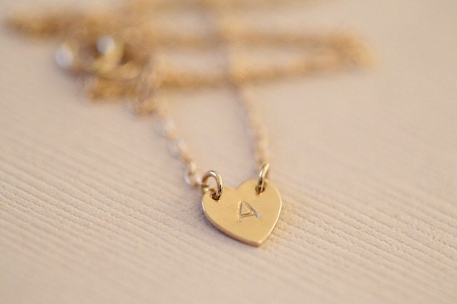 Personalized initial necklace - 14k gold monogram heart necklace for dainty necklace