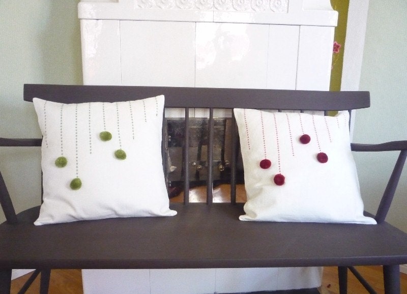 red shooting star pillow