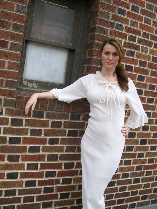 Hippie Glamour 70s White Gauzy Cotton Dress