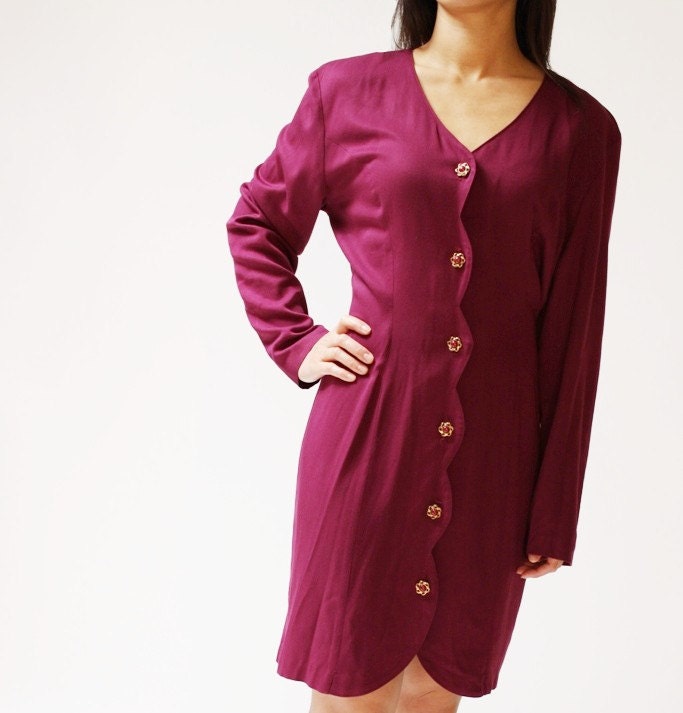 ll S A L E ll vintage 70s dress / 70s burgundy dress / Celia Scalloped Dress