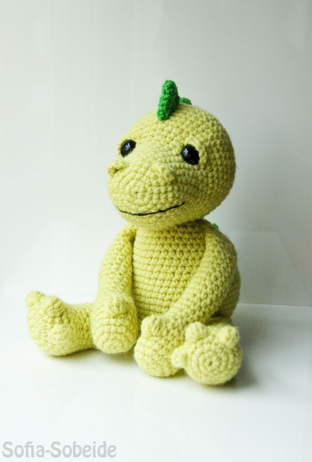 Amigurumi dragon soft toy crochet pattern. DIY. Instant download PDF file.