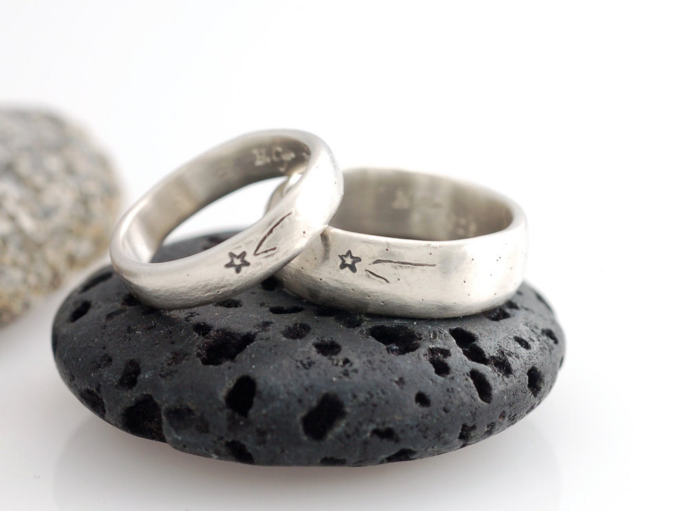 Wish Upon a Star - Palladium Sterling Shooting Star Wedding Band Set