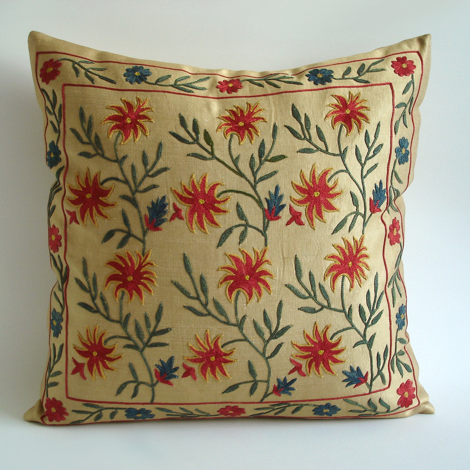 Sukan / Vintage Hand Embroidered Silk  Suzani Pillow Cover