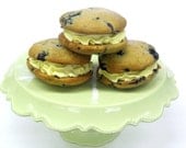Lemon Blueberry Whoopie Pies
