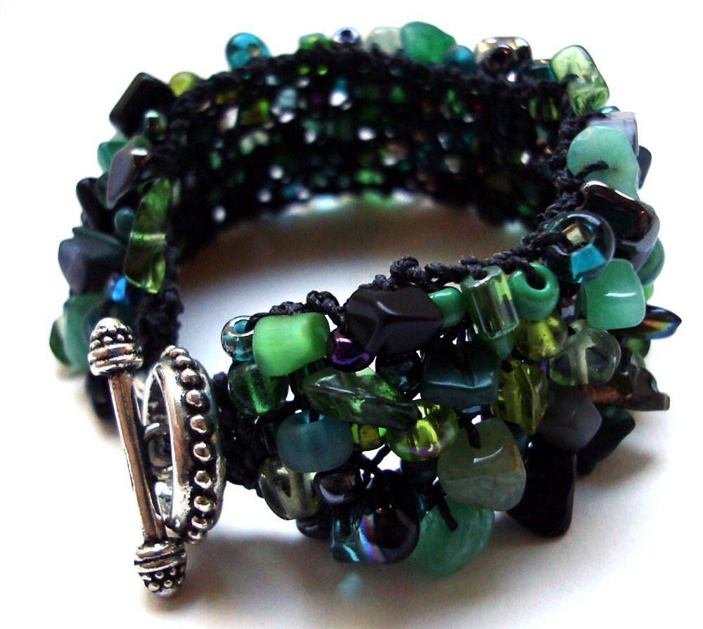 Bracelet Green Emerald Ilse Cuff - original lapisbeach hand knit beaded bracelet in gorgeous semi precious greens and black