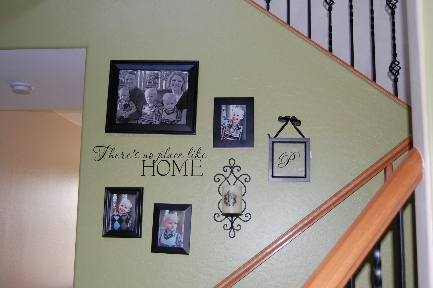 There's no place like home vinyl phrase wall art