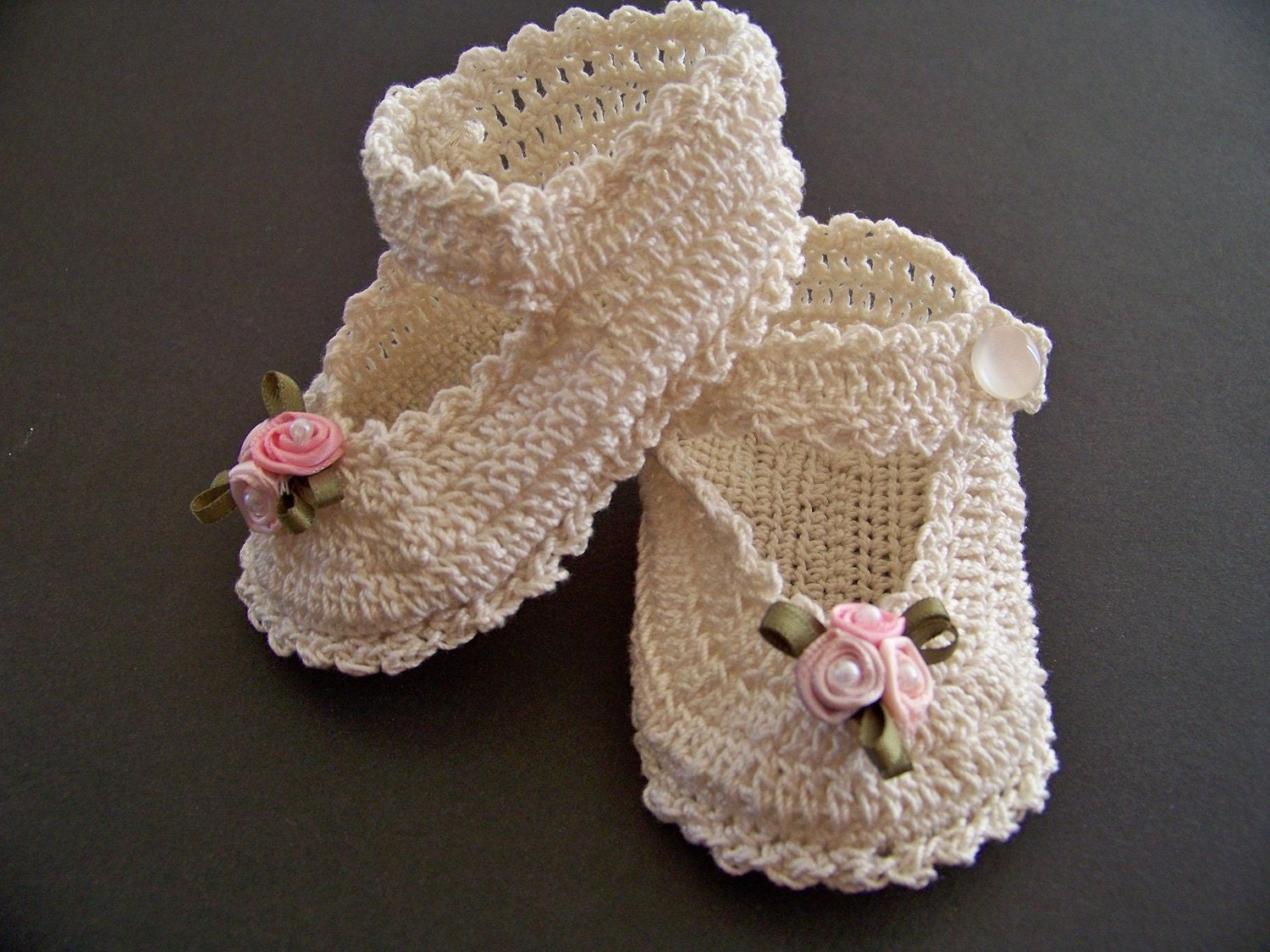 Crochet Mary Jane Booties 0 - 3 mo.