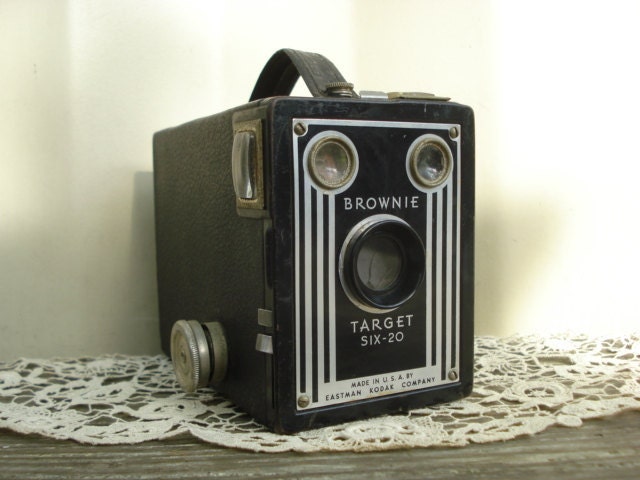 Eastman Kodak Brownie Box Camera Target Six-20