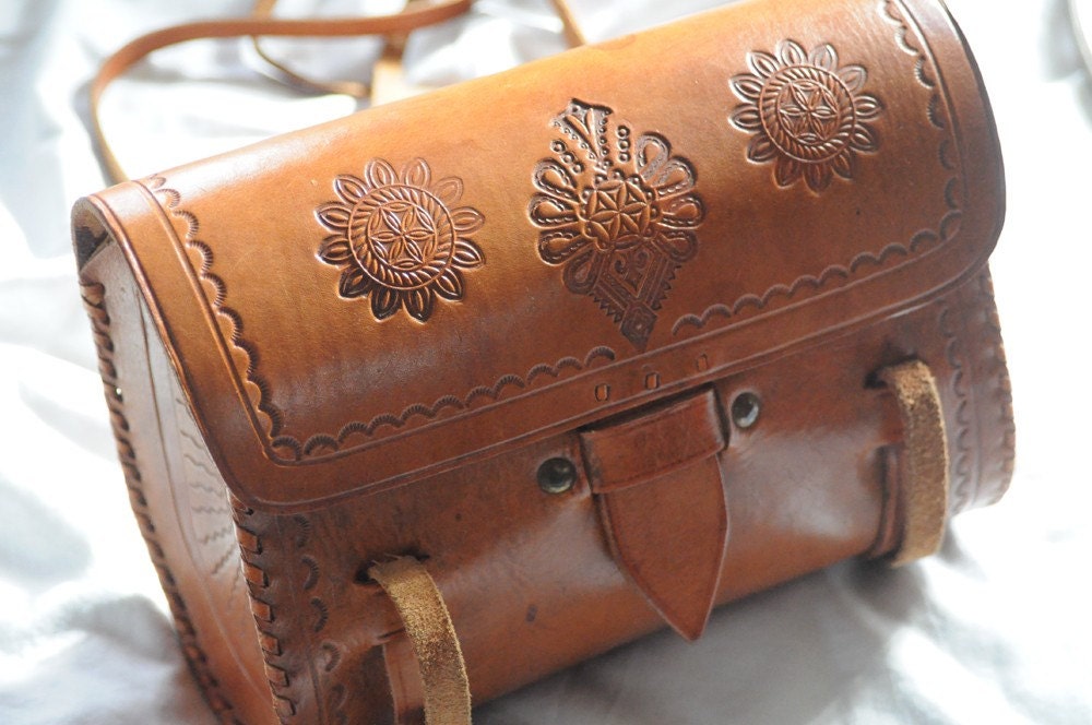 RESERVED FOR SOPHJ SALE SALE SALE Vintage Tooled Leather Purse