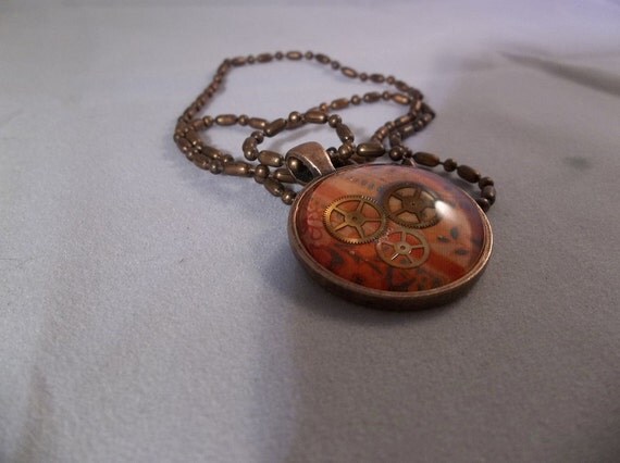 Necklace Round copper glass 3 gear orange pattern