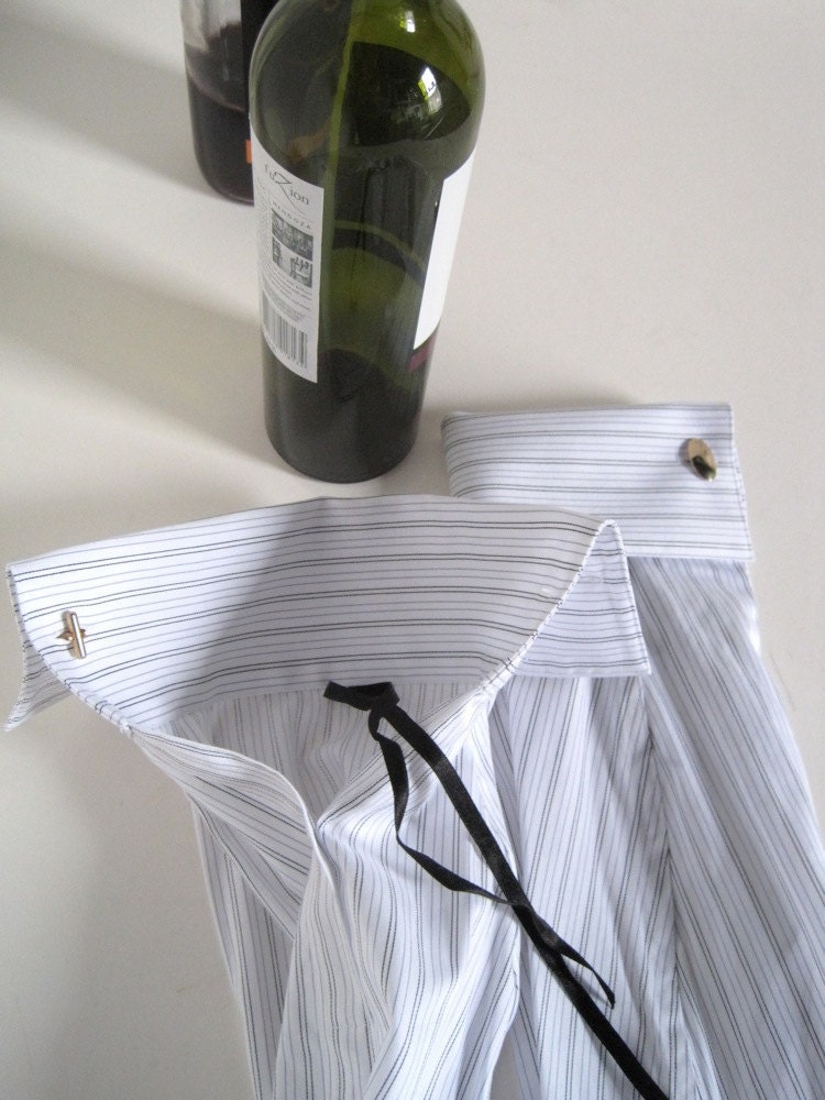 RESERVED for diandriag Bottle Gift Bag Upcycled Shirt with Cuff Links
