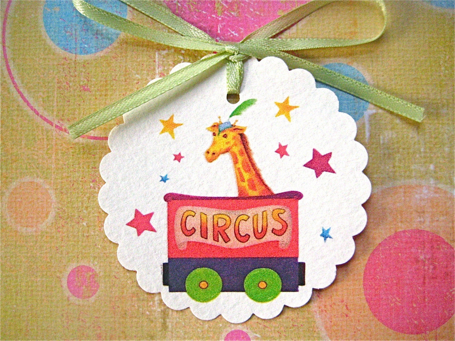 Circus Animals Round Scalloped Hang Tags, Vintage Inspired Set of 12 Gift Tags
