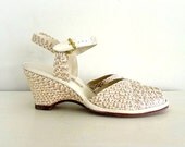 vintage 1950s wedge shoes : SANDY BONE deadstock heels
