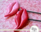 Plastic Lips on STEEL RODS - The Lovely Ladies - Set of 2 Il_170x135