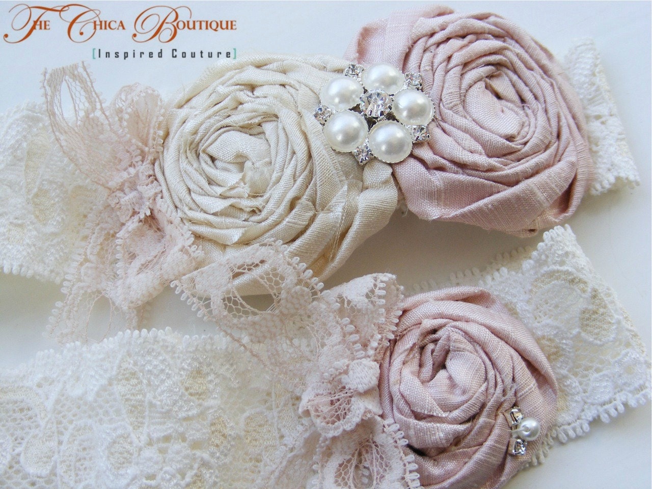 Vintage Romance Bridal Garter Set (Design 2)- Vintage Pink and Cream with Pearls