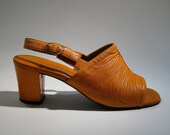 Vintage 1960s Shoes Orange Leather 1970s Slingbacks Summer Fashions