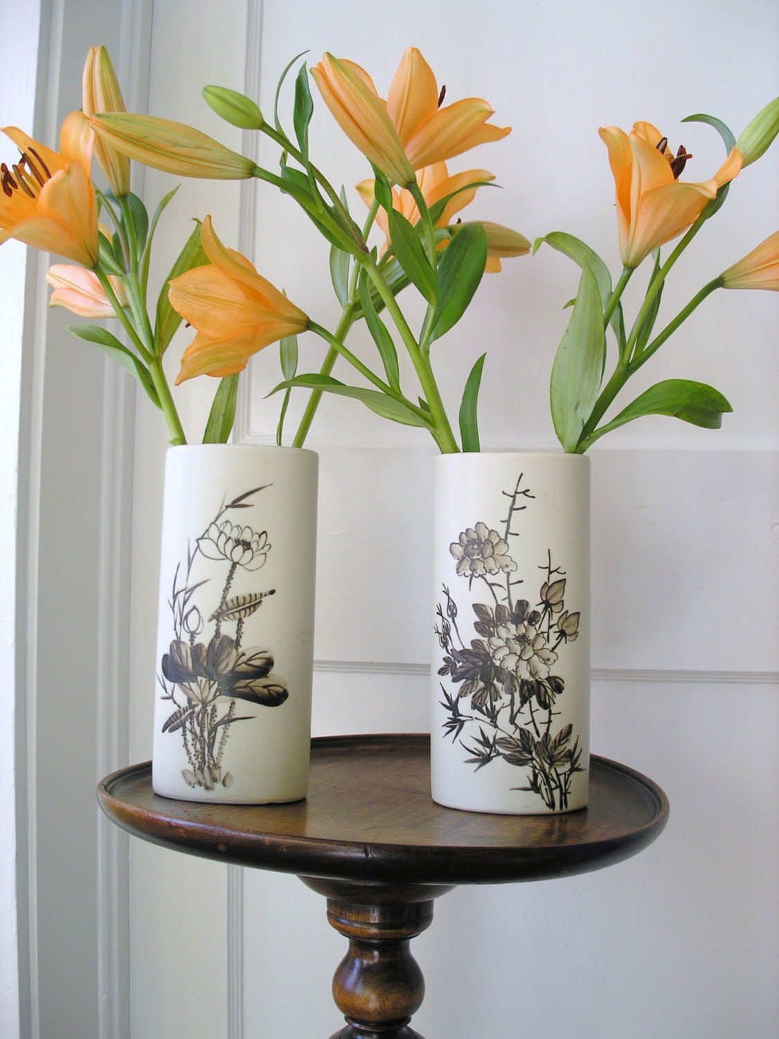 2 Ceramic Matching  Vases