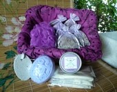 Deluxe Lavender Gift Basket