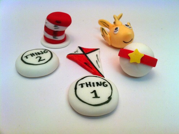 6 Fondant Dr Seuss Baby shower cupcake toppers - Edible Fondant - The cat in the Hat - Il_570xn