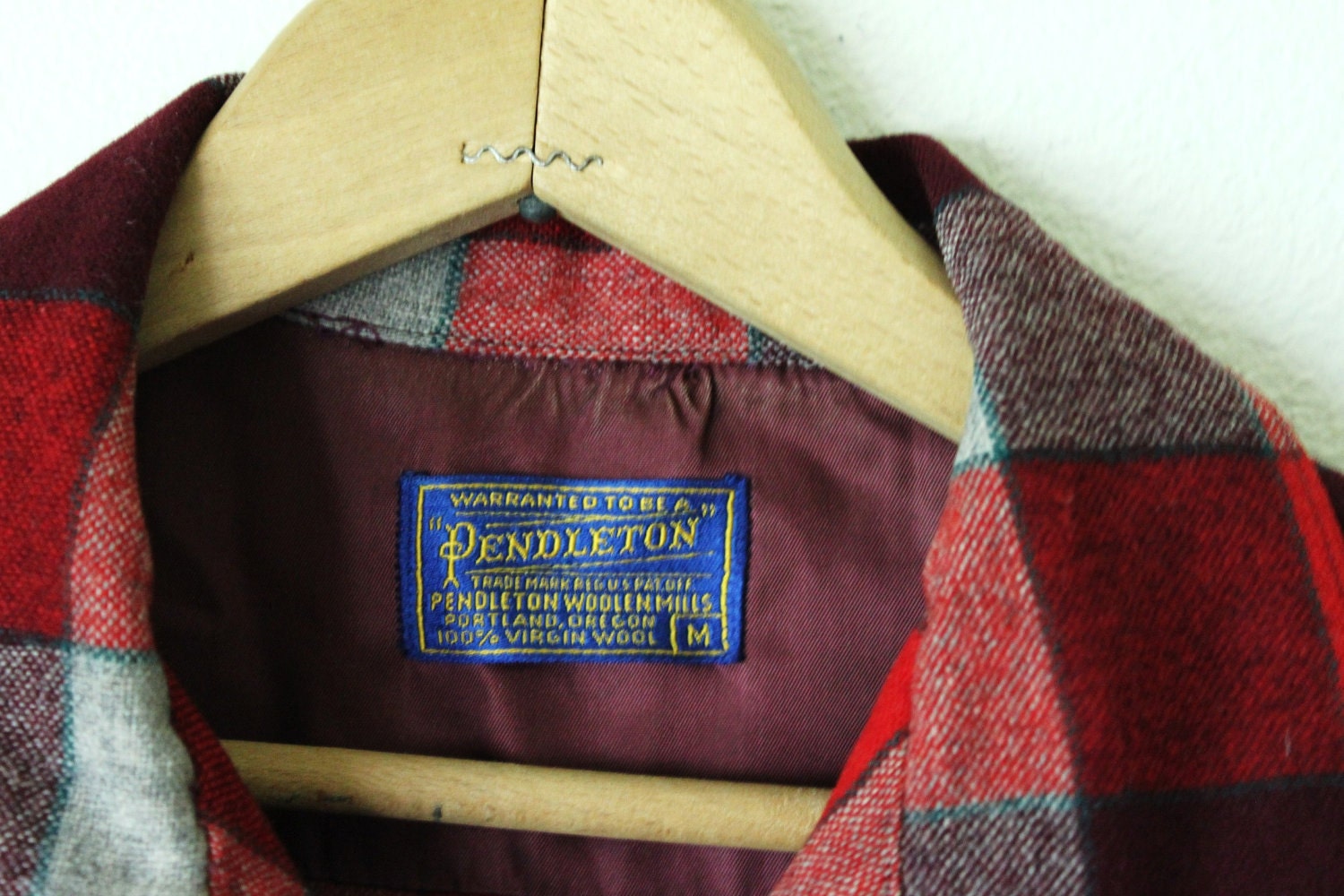 Vtg Pendleton Mens Plaid wool FLANNEL Shirt suede elbow M