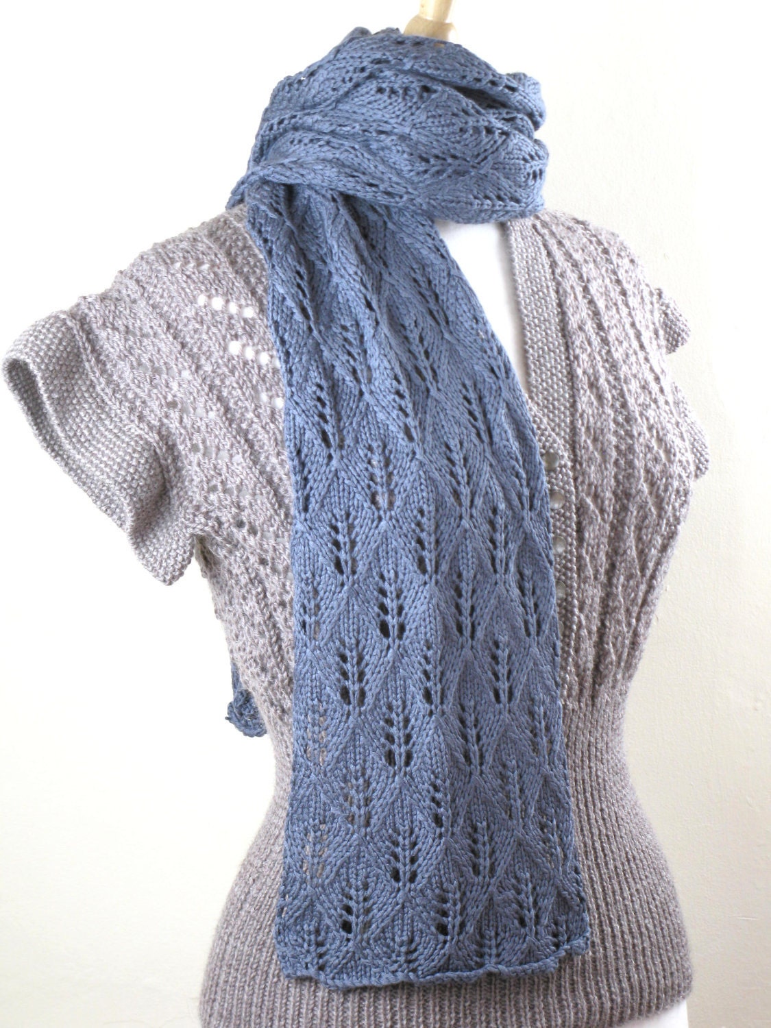 1950s-Style Handknit Cap-Sleeve Jumper. 50s Sweater (Light Brown)