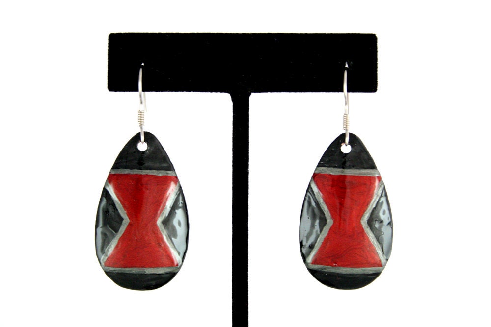 Black Widow Earrings