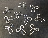 20 pcs - Sterling Silver Sweet Bow Charms - handmade