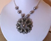 Free Shipping - Escape necklace - Gray pearls