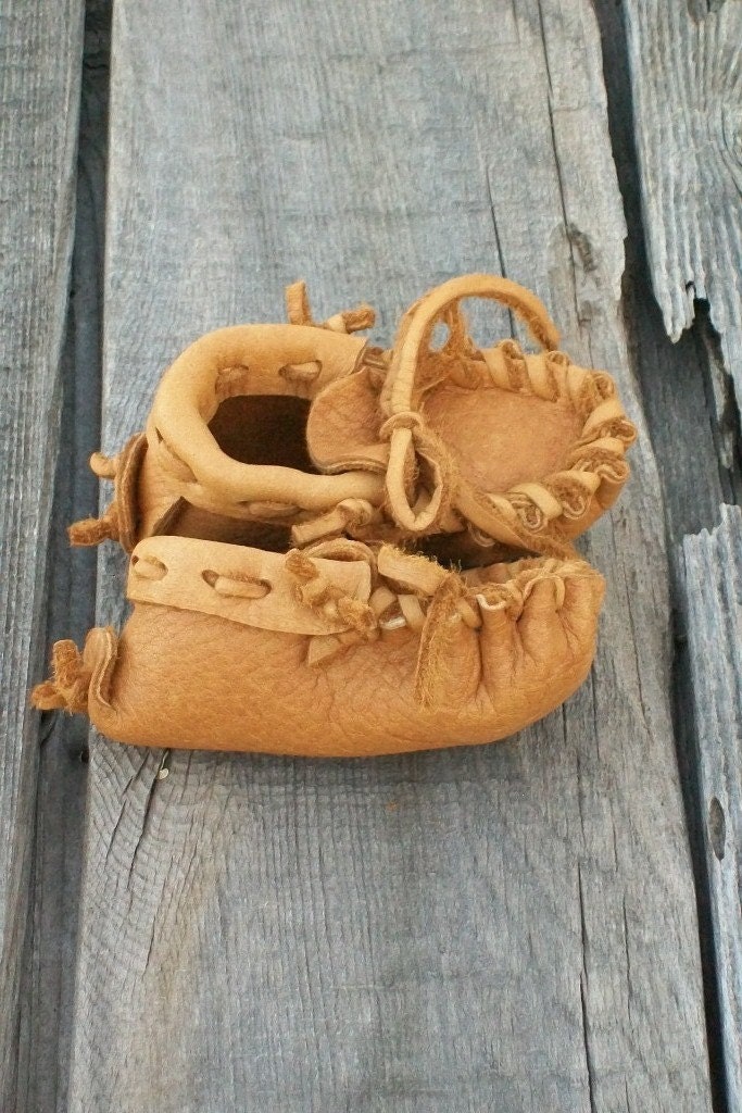 Newborn baby moccasins Newborn booties soft sole baby shoes