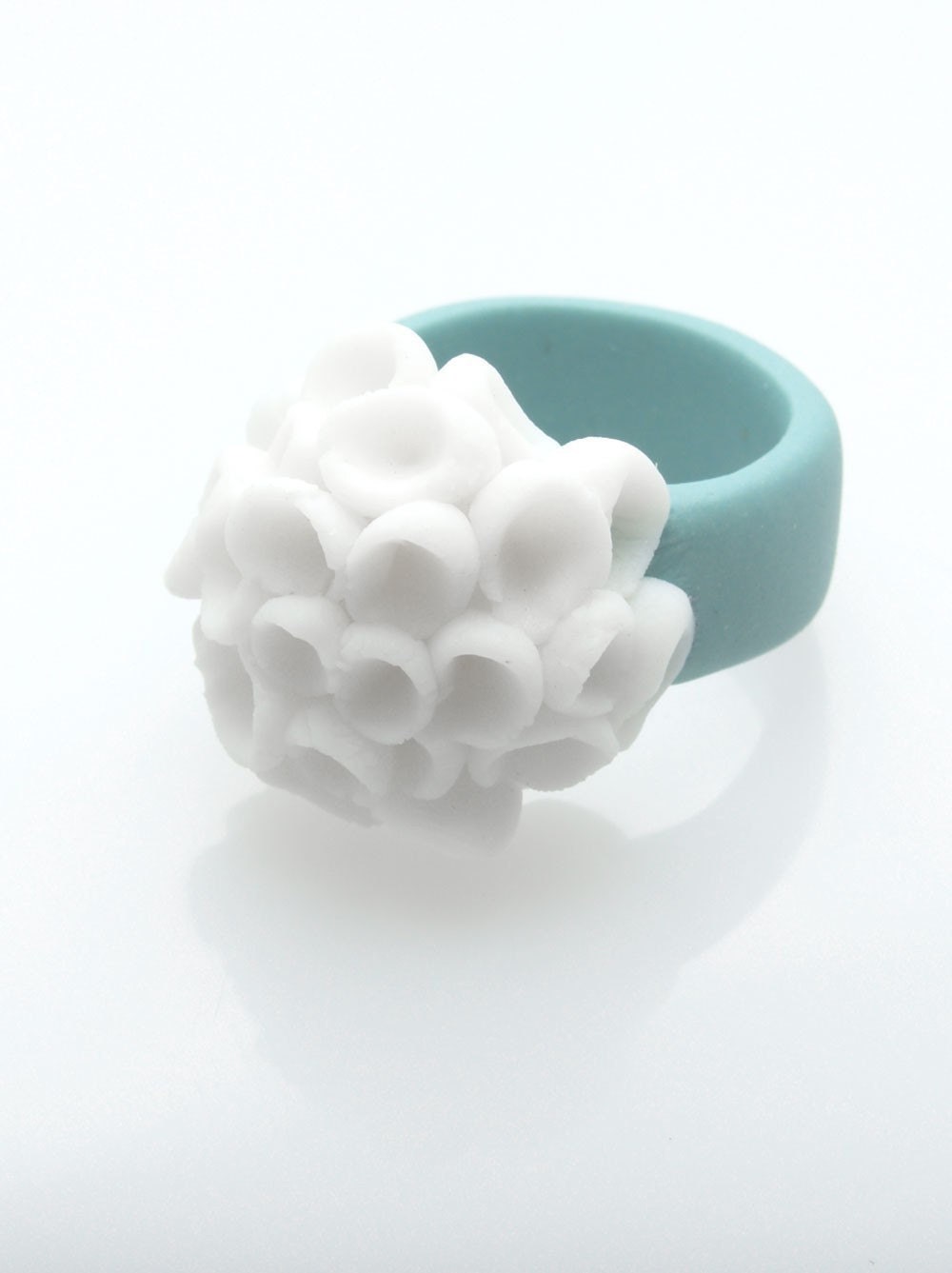 El Medano Porcelain Ring With Delicate Flower Decoration
