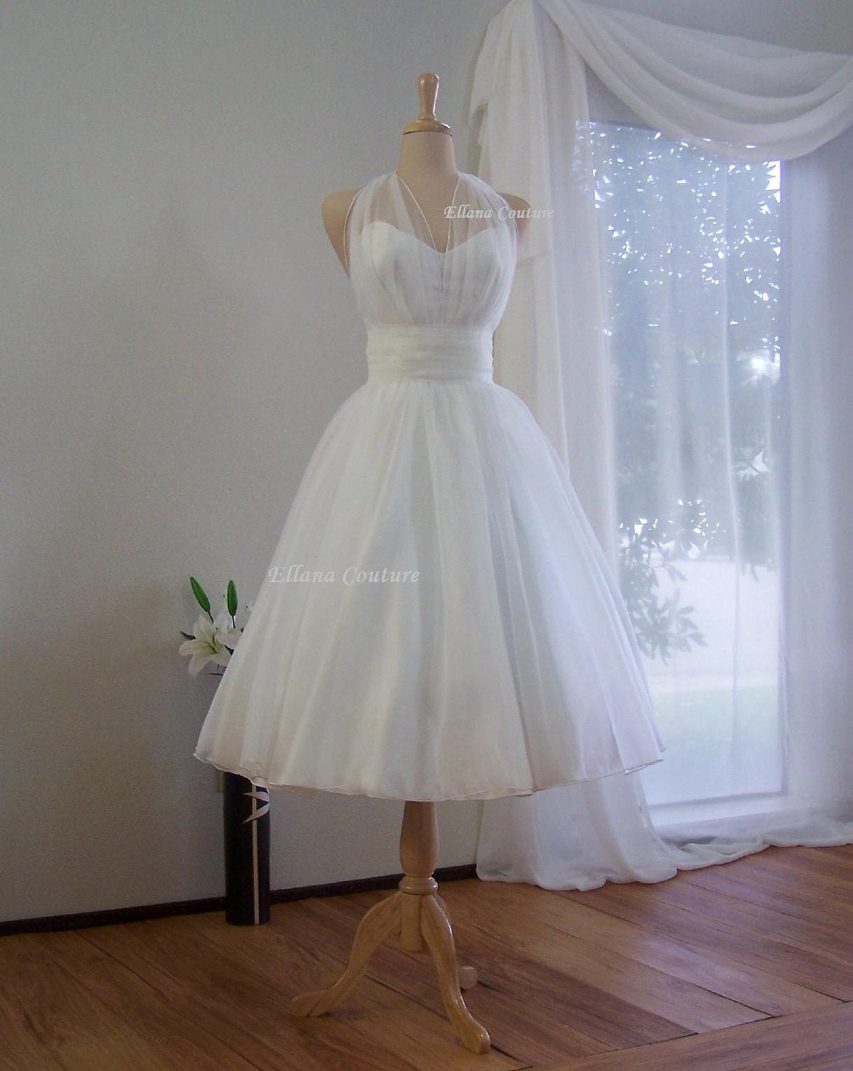 Marilyn - Retro Inspired Tea Length Wedding Dress. Vintage Style Organza Bridal Gown.